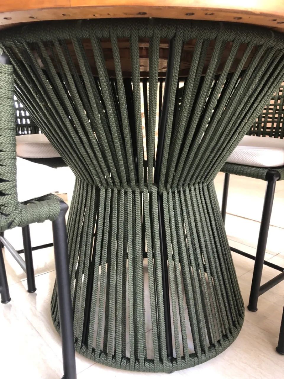 Conjunto mesa e cadeiras para área externa - Foto 4