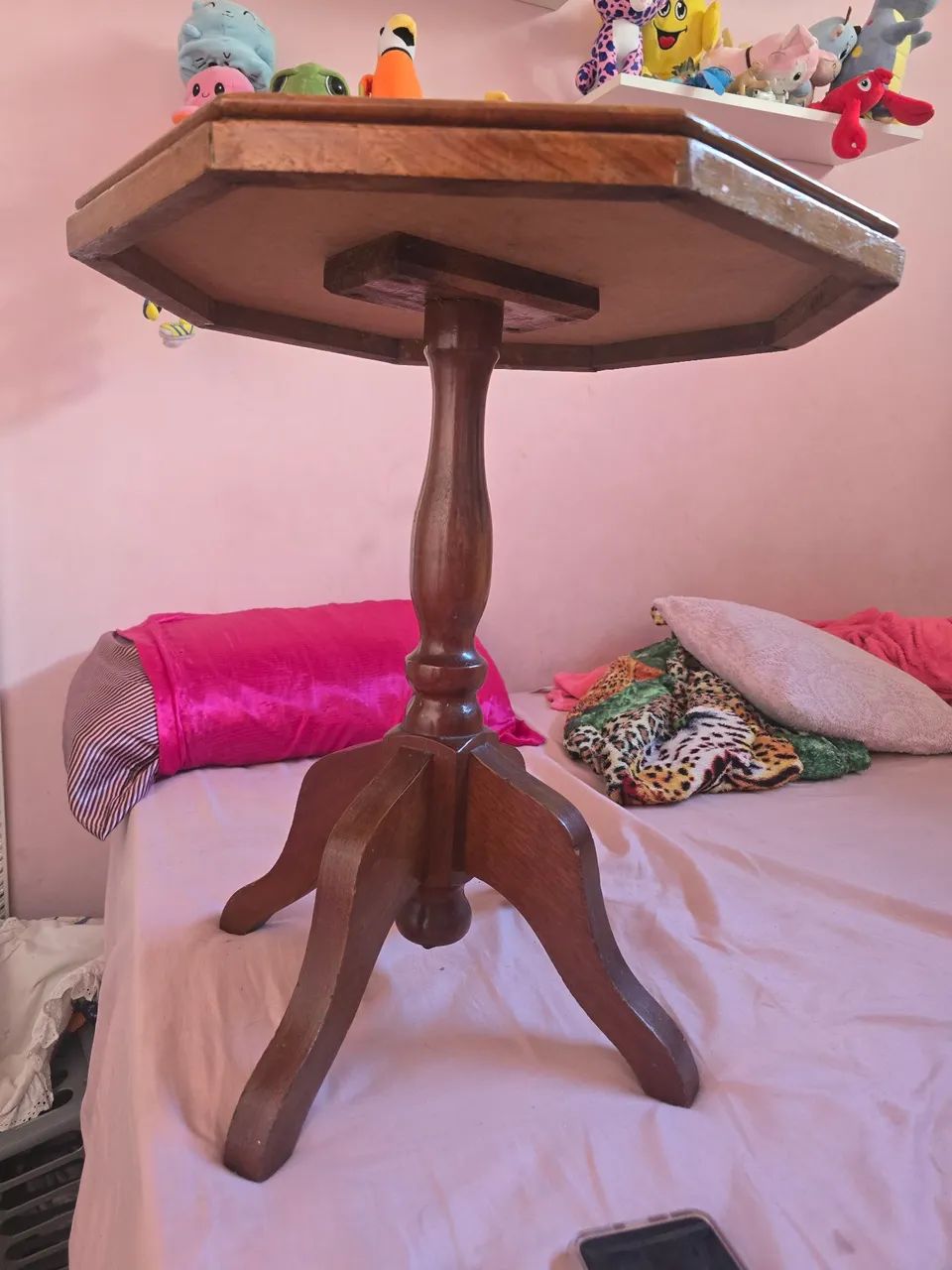 Mesinha de madeira 64960485334659121