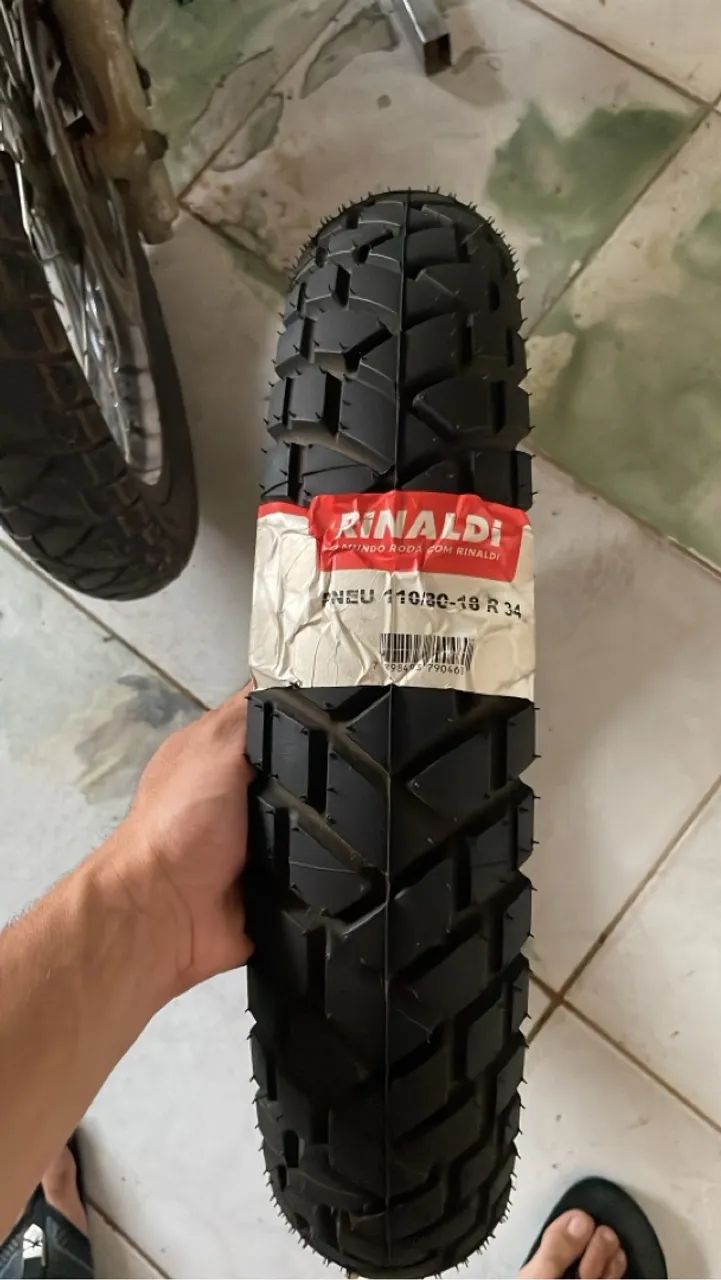 Pneu Rinaldi traseiro 110/90-18 R34 titan / fan / xtz125 / fazer 150 factor xr 200 - Foto 2