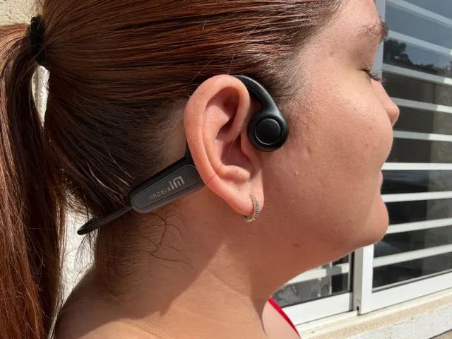 Fone de ouvido por indução óssea Xiaomi - Ideal p/ Corrida e Ciclismo (Novo) - Foto 2