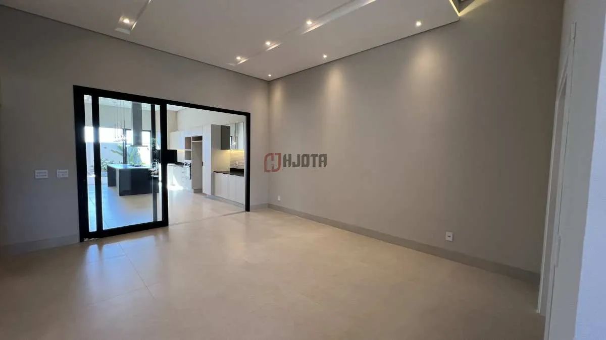 Casa de condomínio com 3 quartos, 233m², à venda, Condomínio Vilage La Montagne em São Jos - Foto 2
