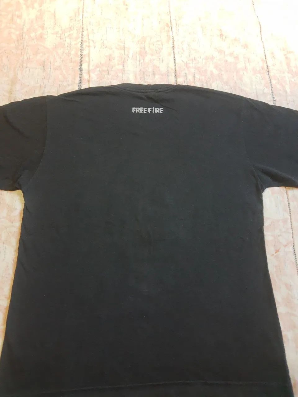 Camiseta masculina nova - Foto 2