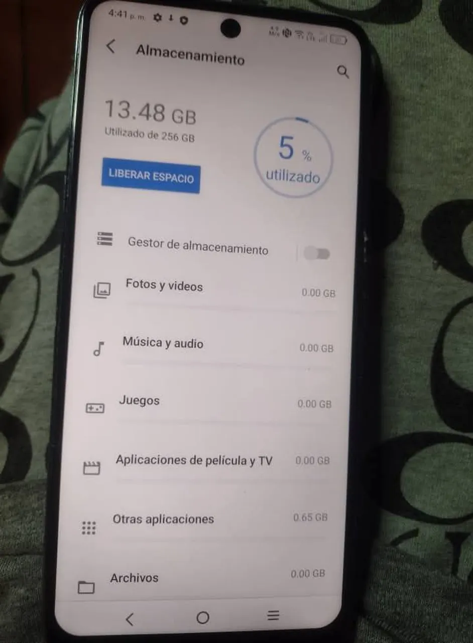Moto g200 12 de RAM 256 GB + TLC 505 8G de RAM e 256 GB