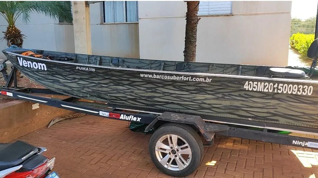 Barco Uber Fort puma 500