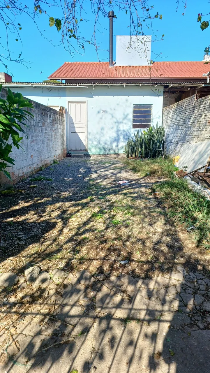 Edícula com 1 suíte no Jardim Atlântico