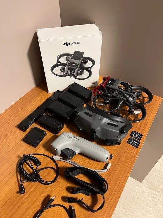 Drone DJI Avata 1 + combo fly more - pouco uso!