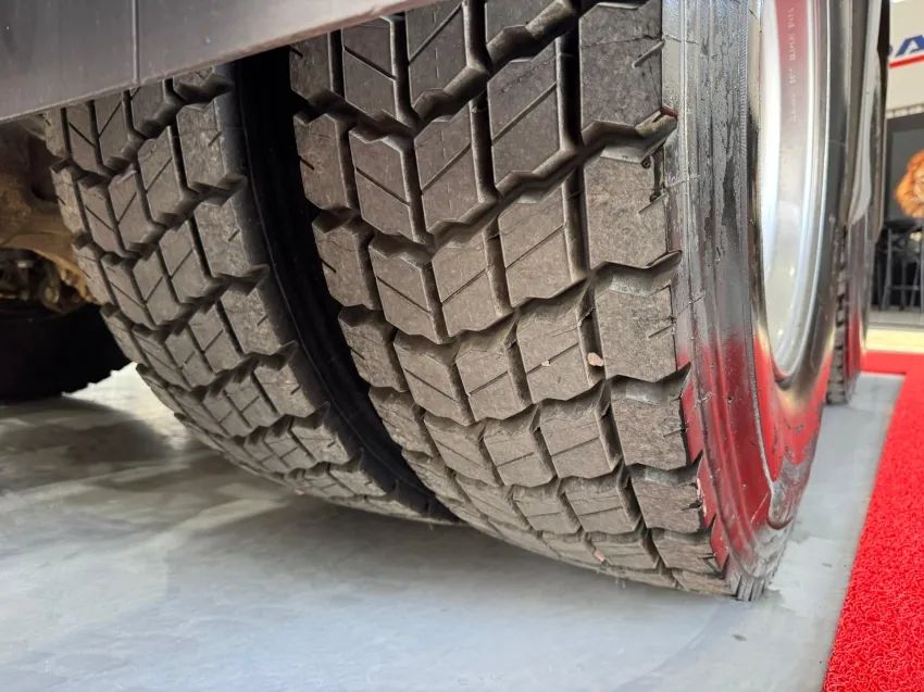 Mb 2644 6x4 Ano 2019 Mercedes Benz Axor - Foto 9