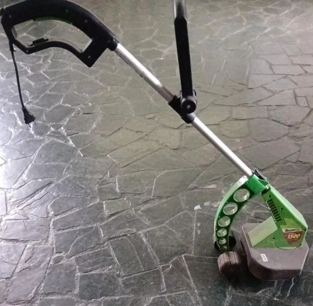 Aparador cortador de grama elétrico trapp turbo master 1500w 110v - bairro vale do ipê - Foto 3