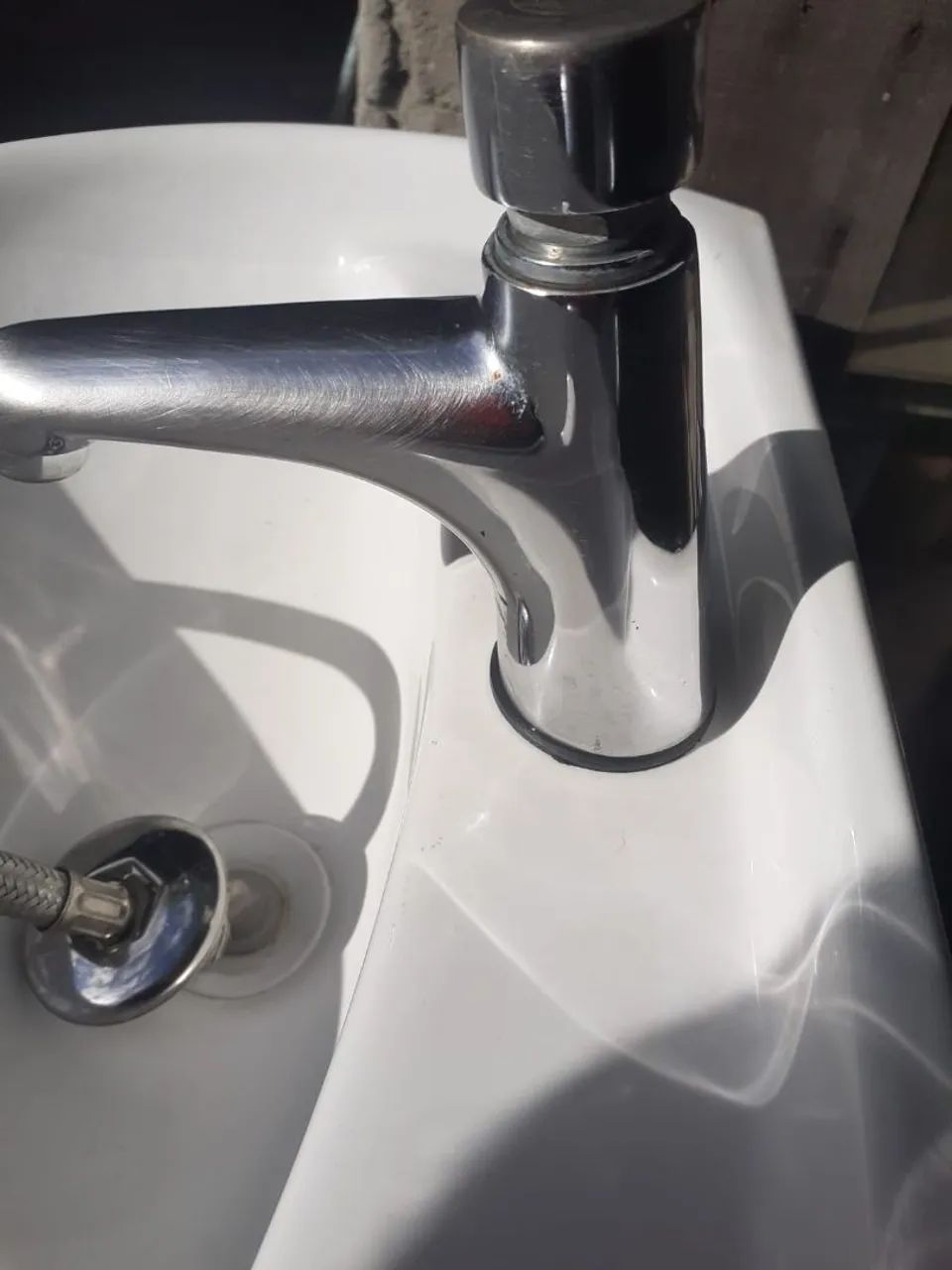 Cuba de cerâmica com torneira Deca - Foto 5