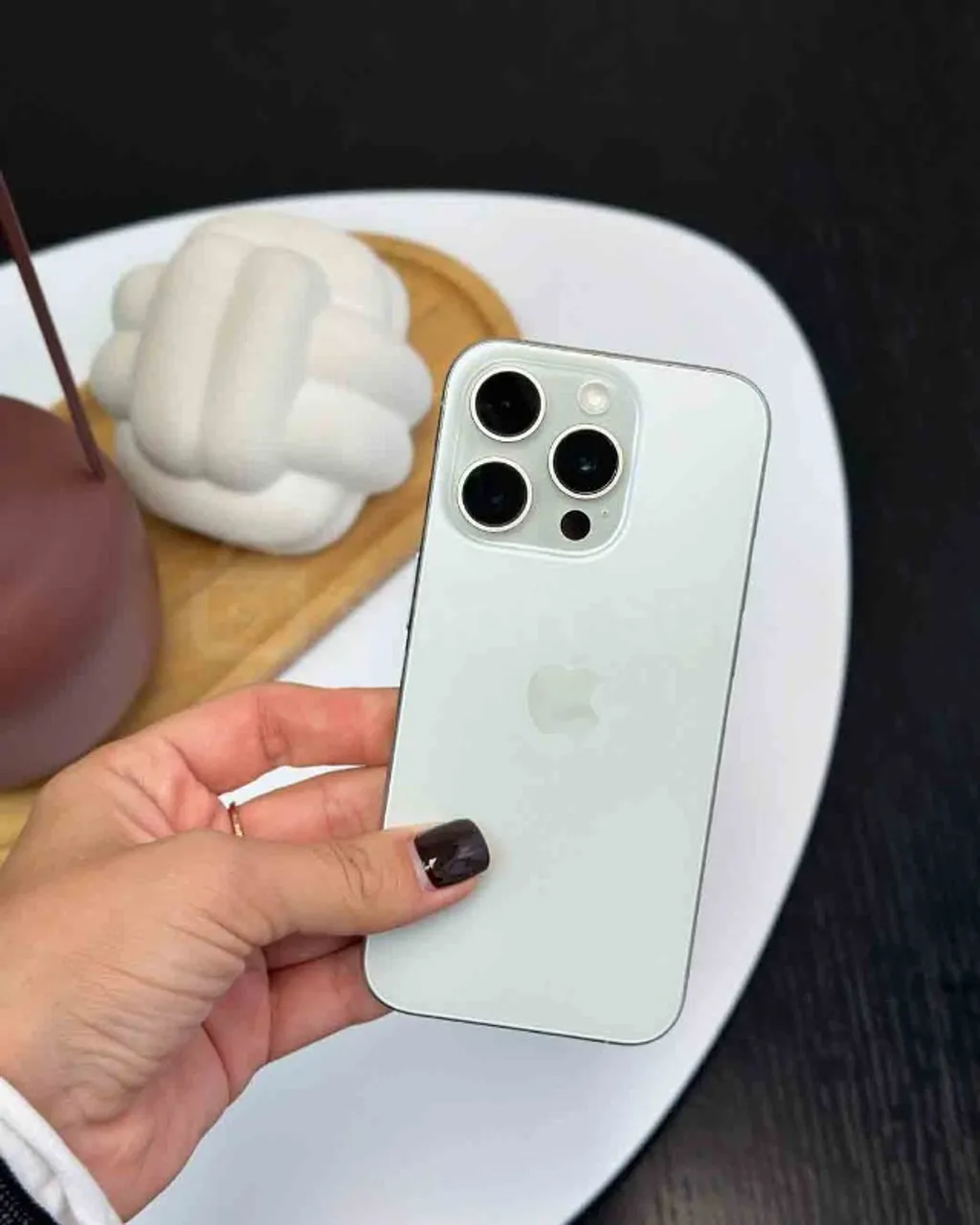 iPhone 15 Pro 128Gb White Titanium - Garantia de 6 meses - Parcelamos até 21x