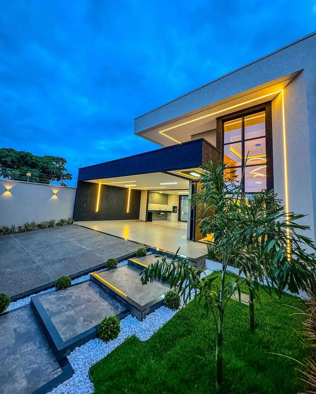 casa com piscina quatro suítes plenas no setor três marias