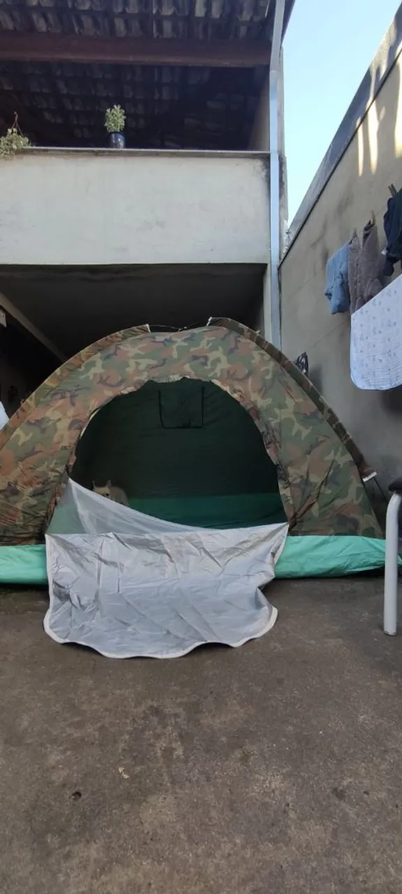 Barraca de Camping Camuflada