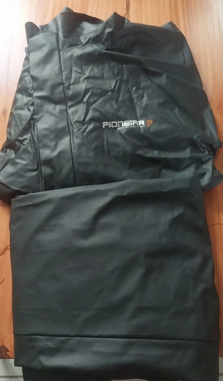 Capa de chuva para motociclista nova