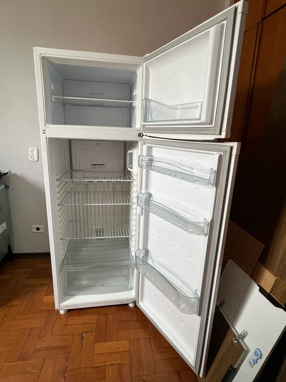 Geladeira Consul CRD37EB Cycle Defrost Duplex 334 Litros Cor Branco com Freezer - Foto 2