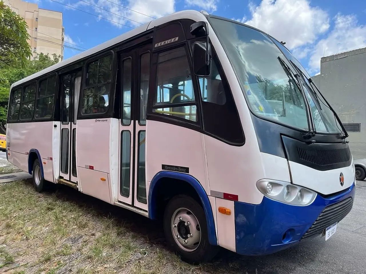 Micro ônibus Marcopolo Senior