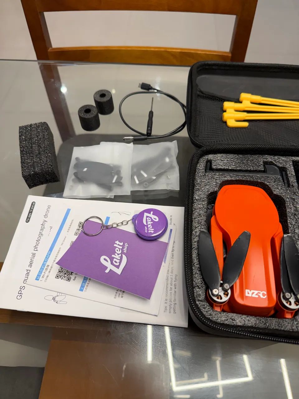 Mini drone Lyzrc L900 Pro com dual câmera 4K laranja  - Foto 4