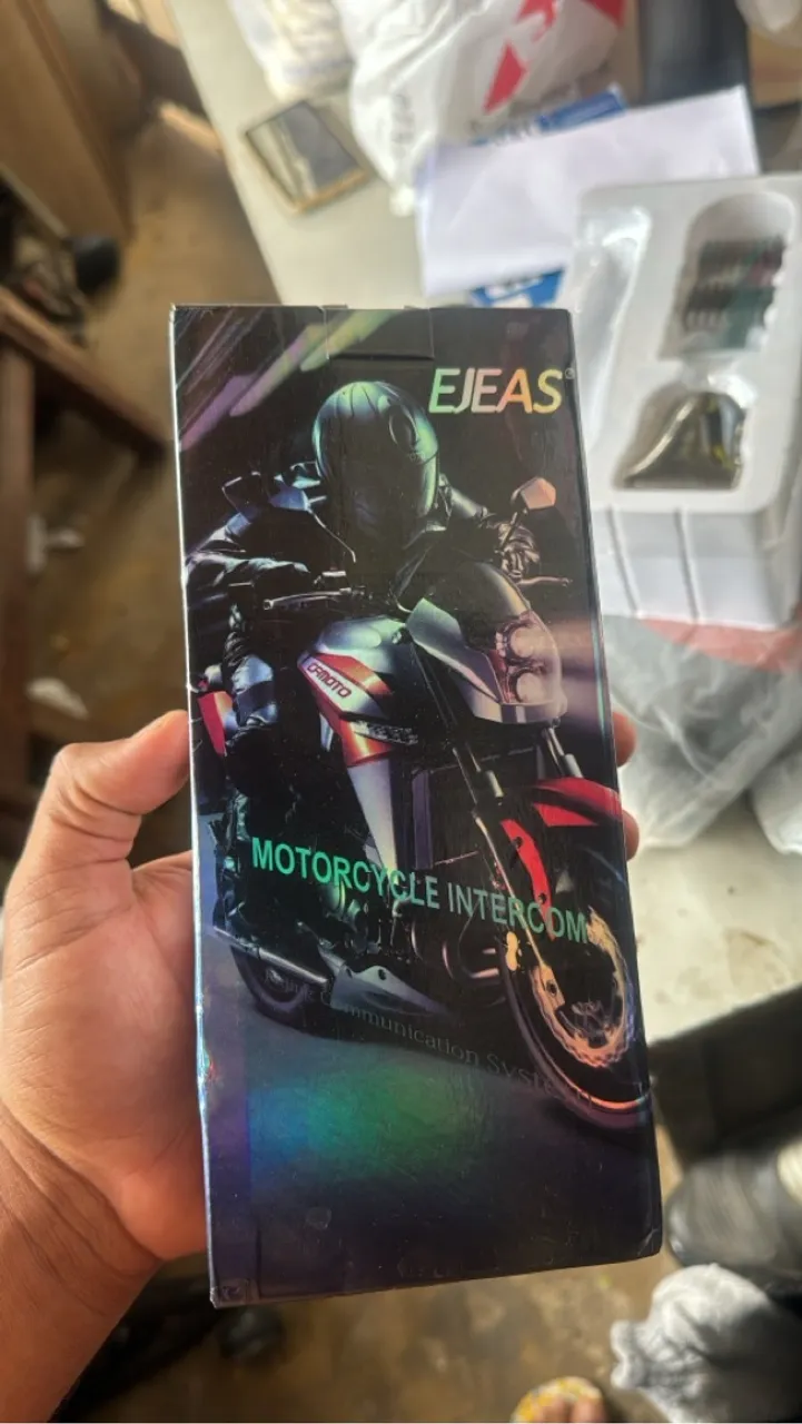 Intercomunicador Bluetooth EJEAS v6 pro+ novo