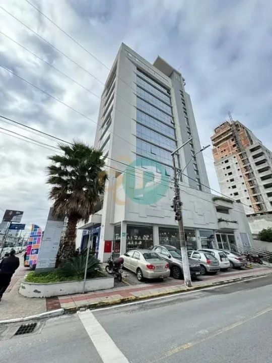 Sala comercial de 20,55m² à venda no Centro de Palhoça - Foto 2