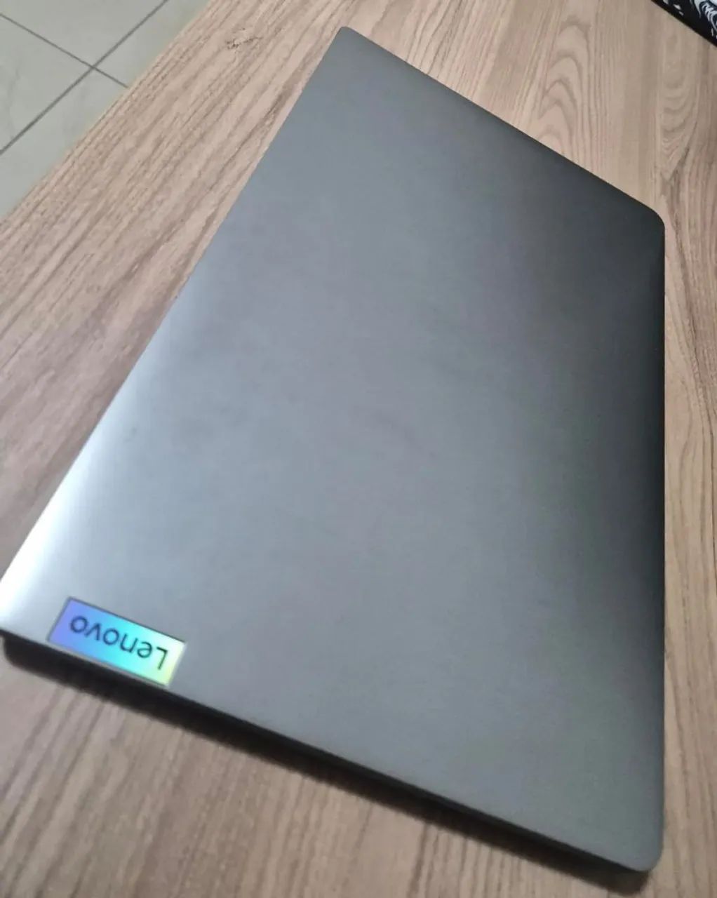 Notebook Excelente Lenovo AMD Ryzen 8gb RAM com 2gb de video - Foto 3