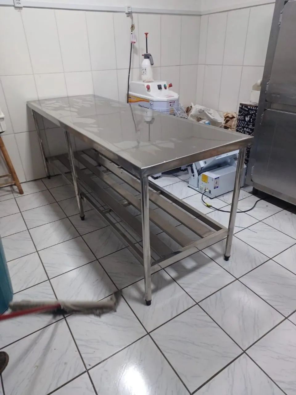 Mesa em aço inox