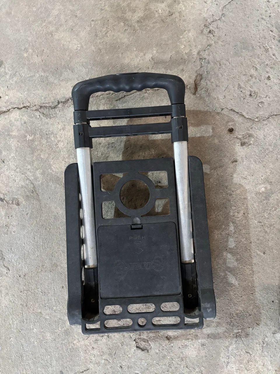 Carrinho de transporte Dobrável - prático e resistente ( sem o elástico) - Foto 3