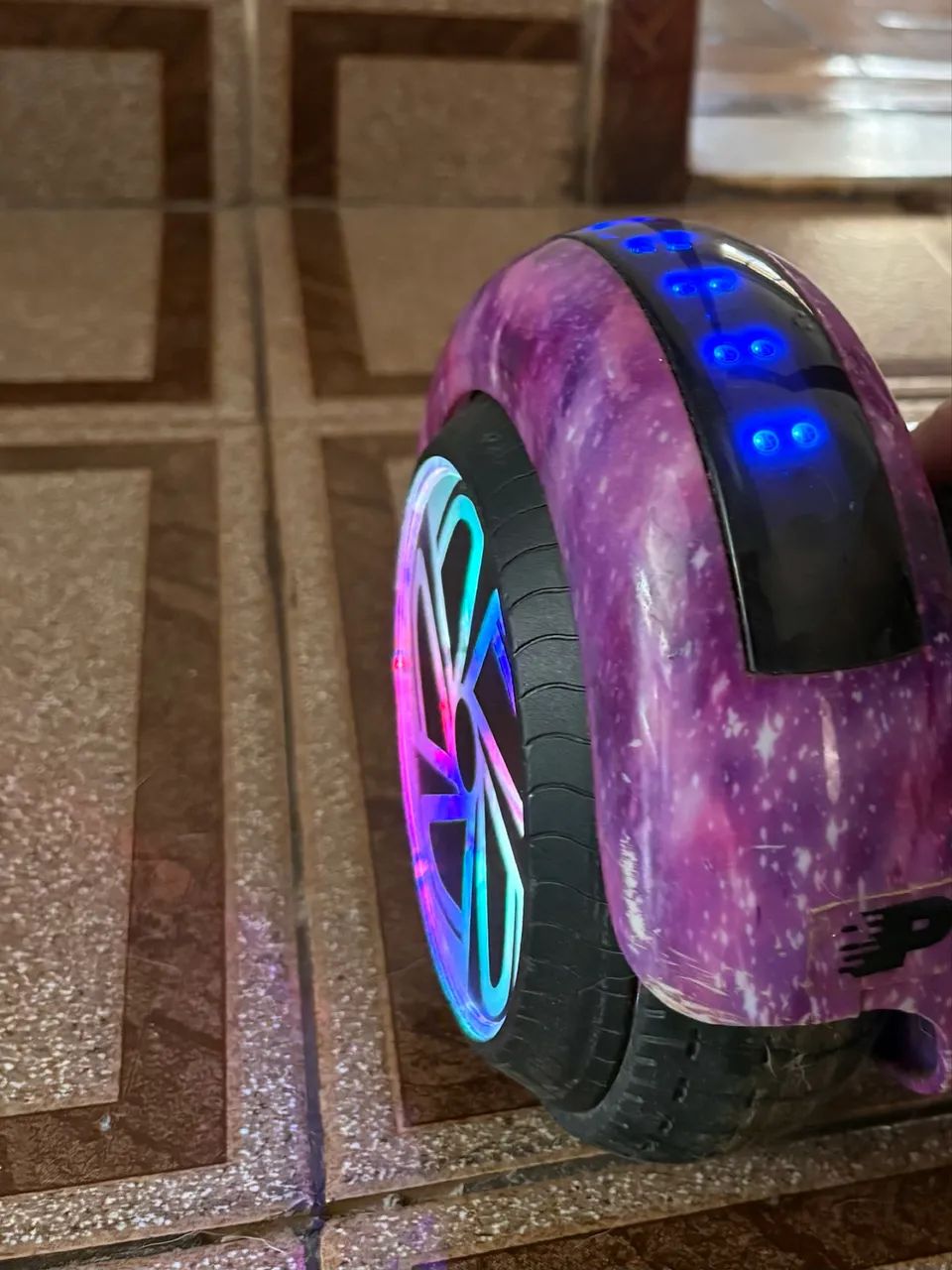 Hoverboard Skate Elétrico 6.5 Polegadas Com Led E Bluetooth Cor Roxo Galáxia Pro Move - Foto 3