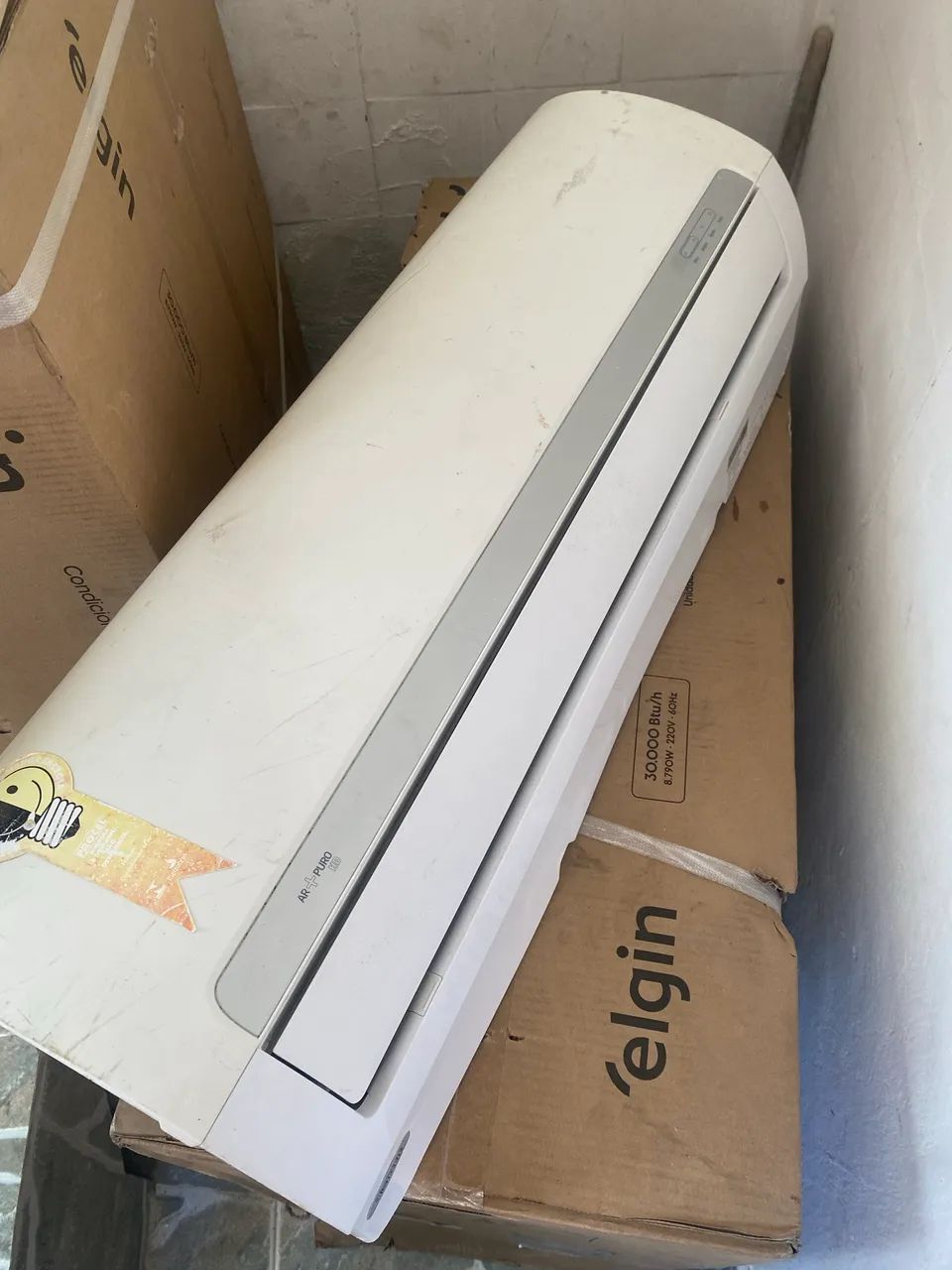 Evaporadora Split Midea 12.000 BTUs
