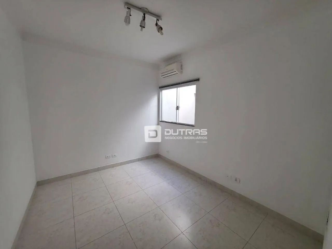 Sala comercial para alugar no bairro Paulicéia  Piracicaba/SP