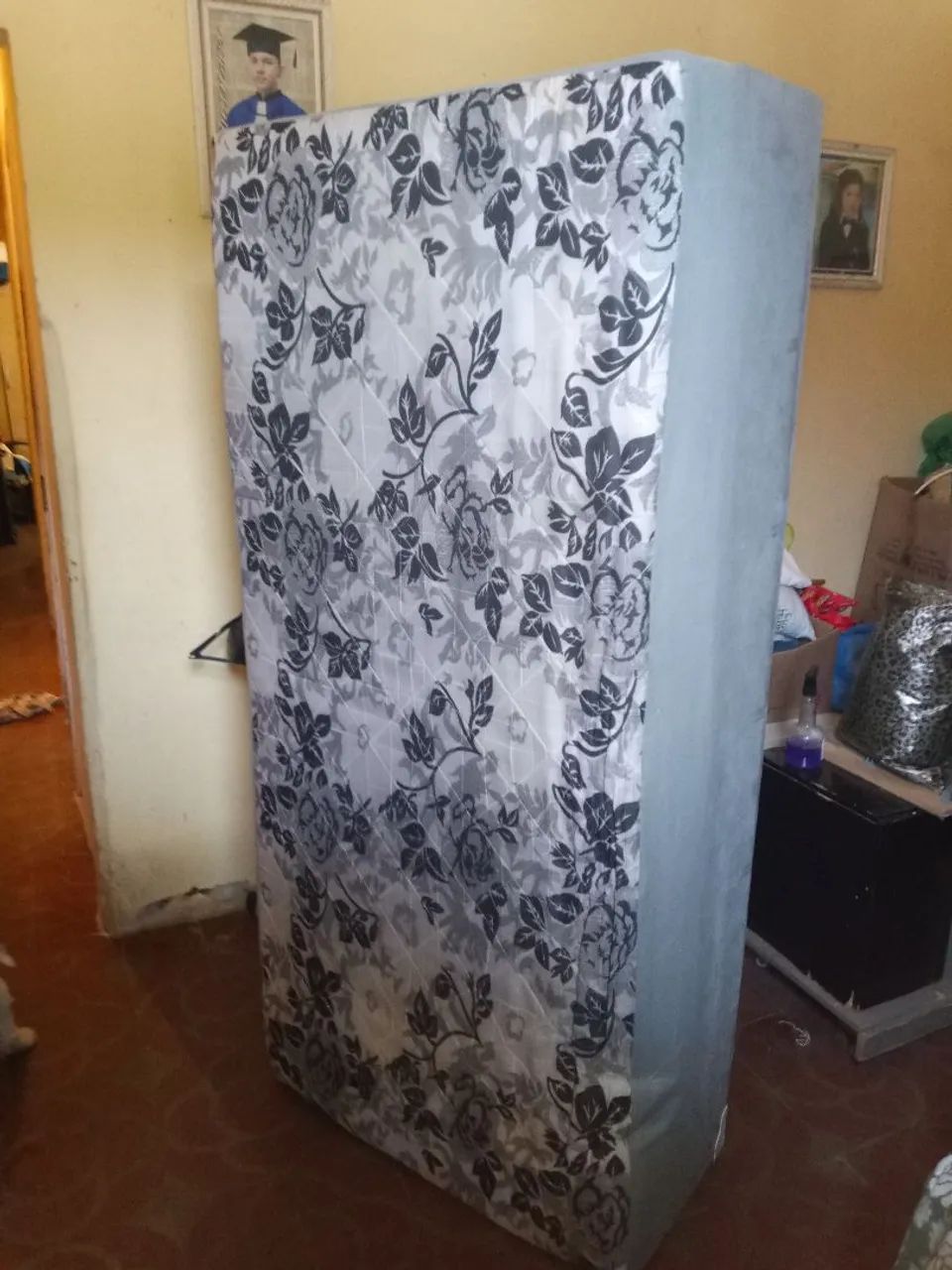 Cama de solteiro 