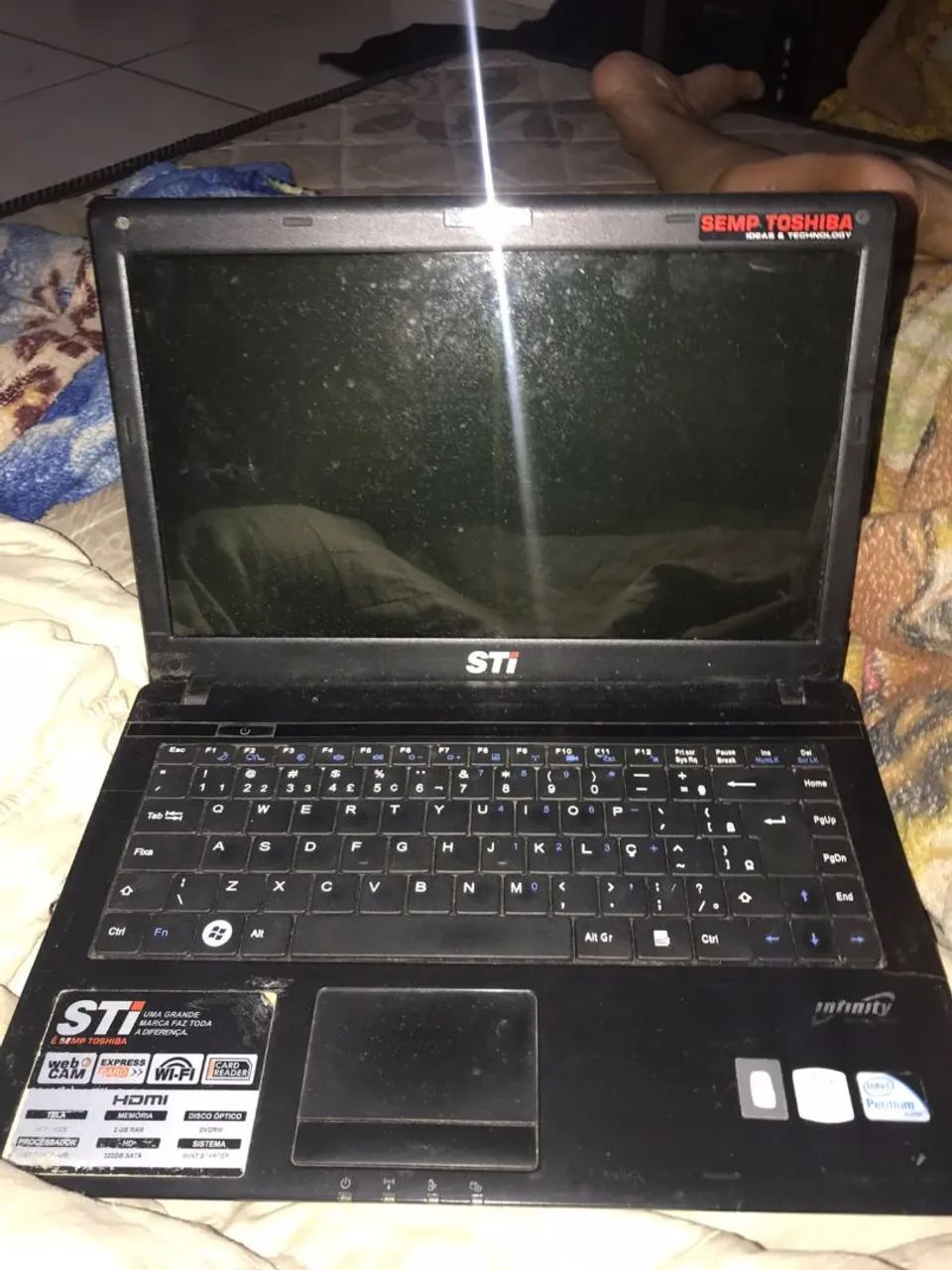 VENDE SE NOTEBOOK SEMP TOSHIBA  - Foto 2