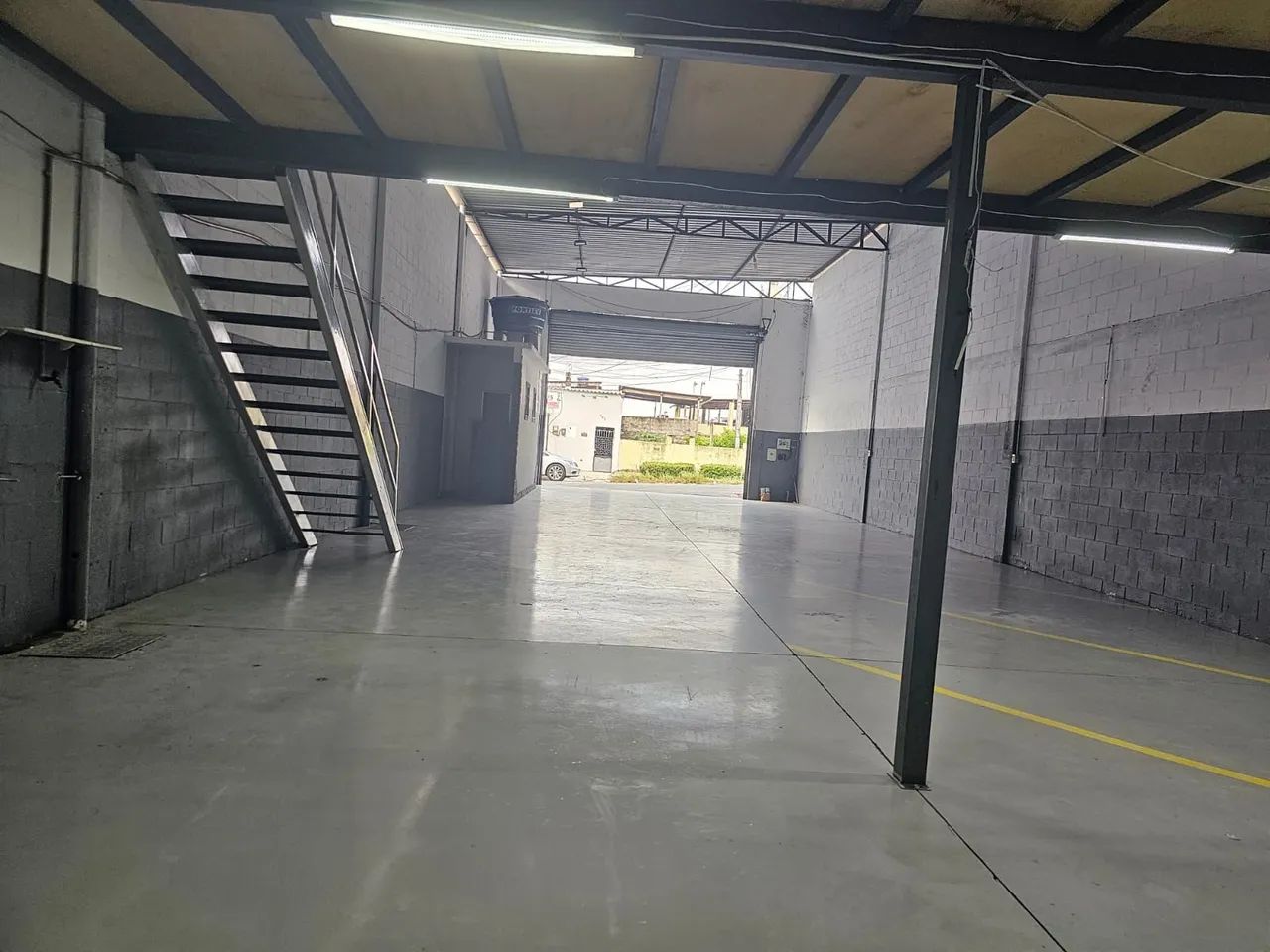 Alugo galpão para fins comerciais  - Foto 2