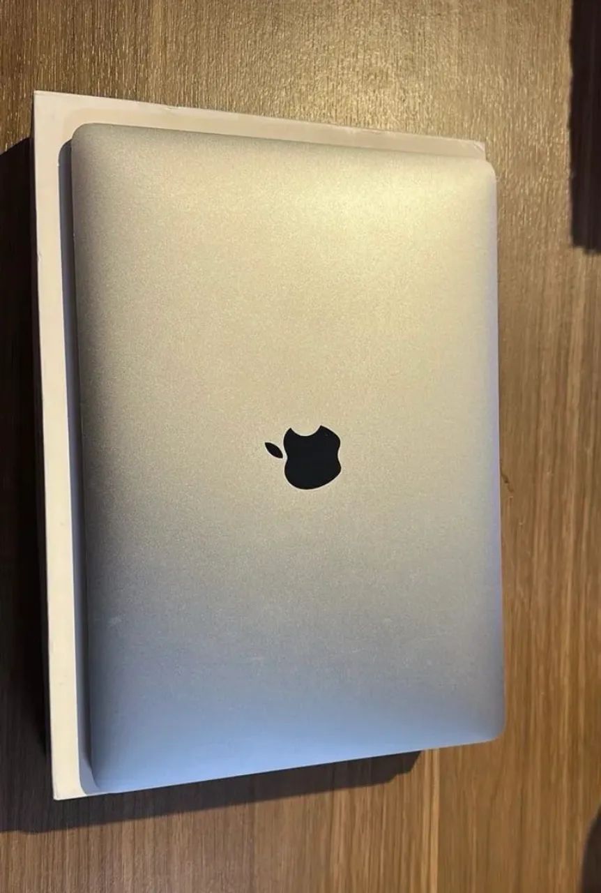 MacBook M1 2020