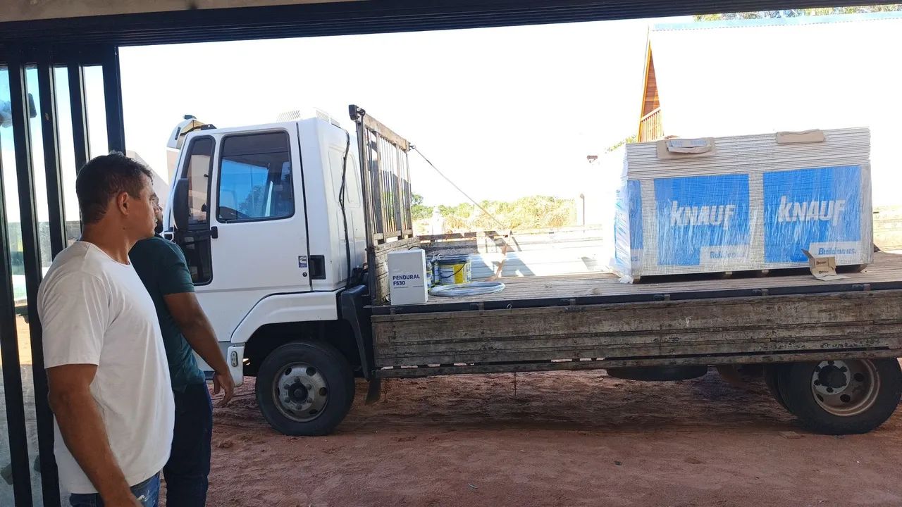 Frete caminhão 3/4 e toco carroceria aberta  - Foto 3