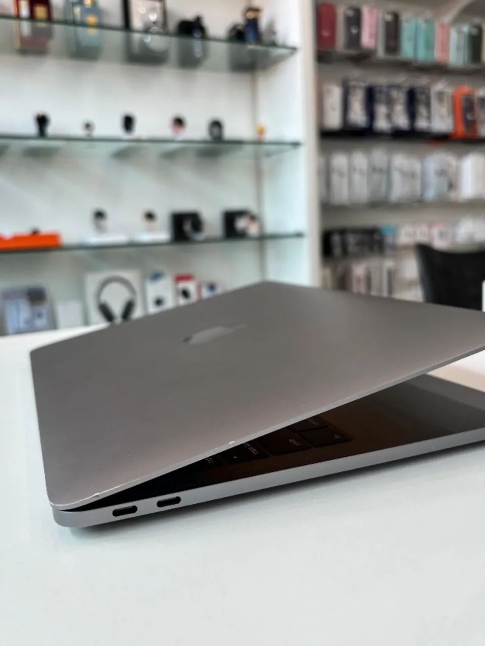  MacBook Pro 2017 8/256gb - Foto 3