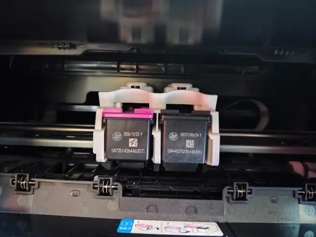 Impressora HP 2874 COM CARTUCHOS, E 1 PACOTE DE FOLHA A4 - Foto 5