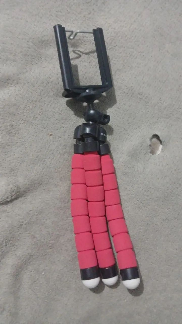 Tripé para celular