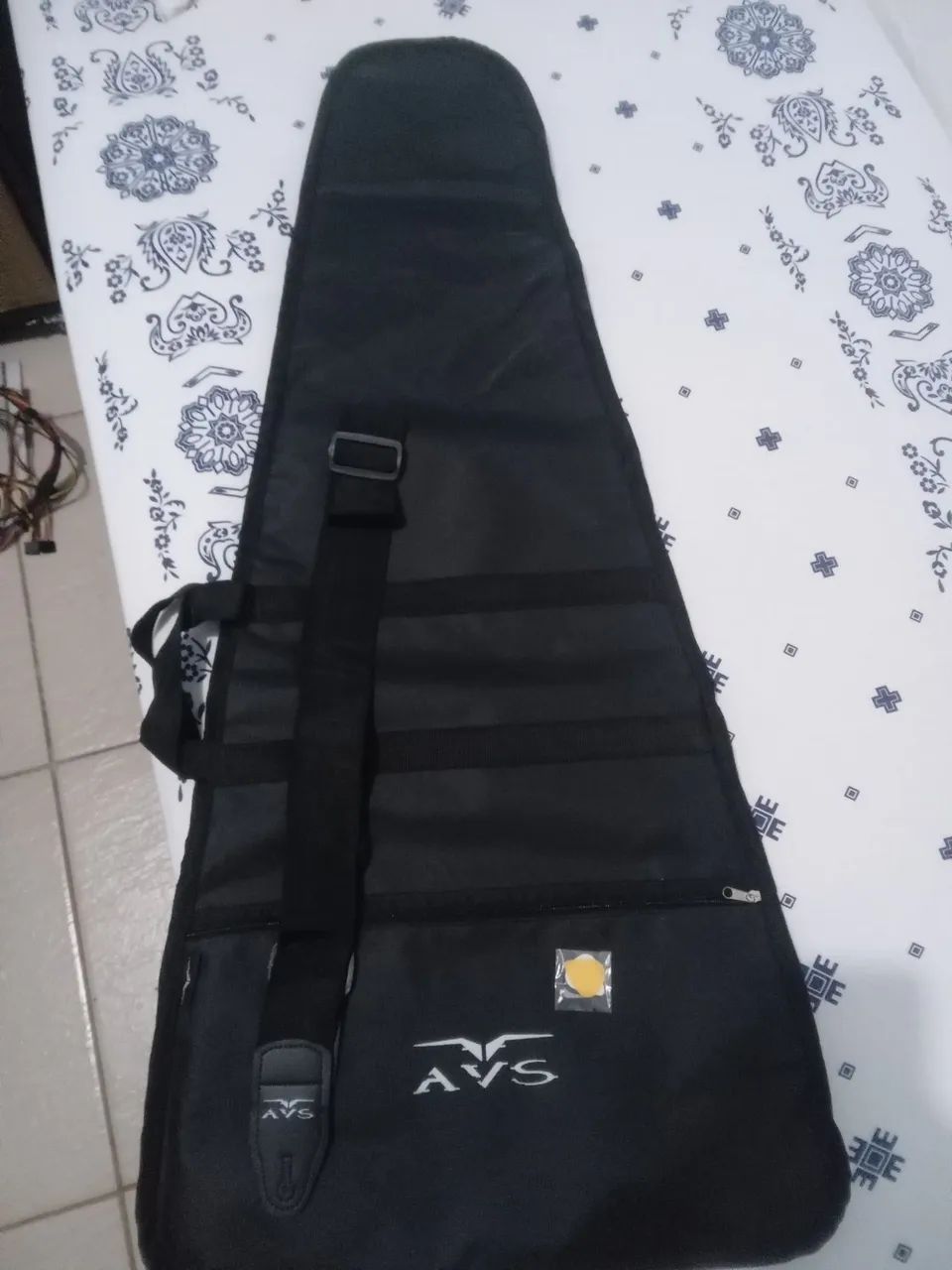 Capa guitarra AVS LUXO NOVA