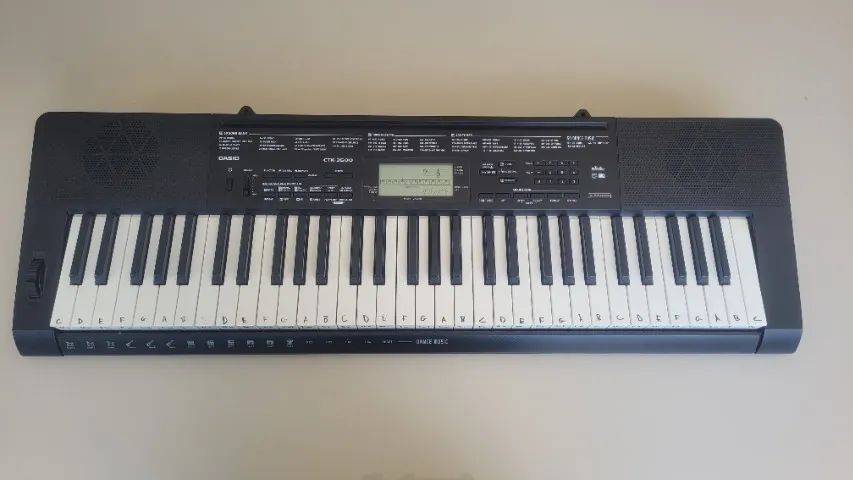 Teclado Musical Casio Ctk-3500 61 Teclas Pouquíssimo Usado