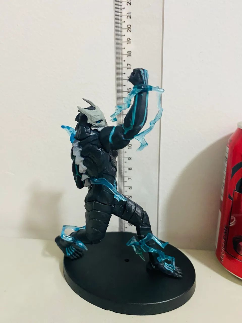 Action figure kaiju n8 - Foto 2