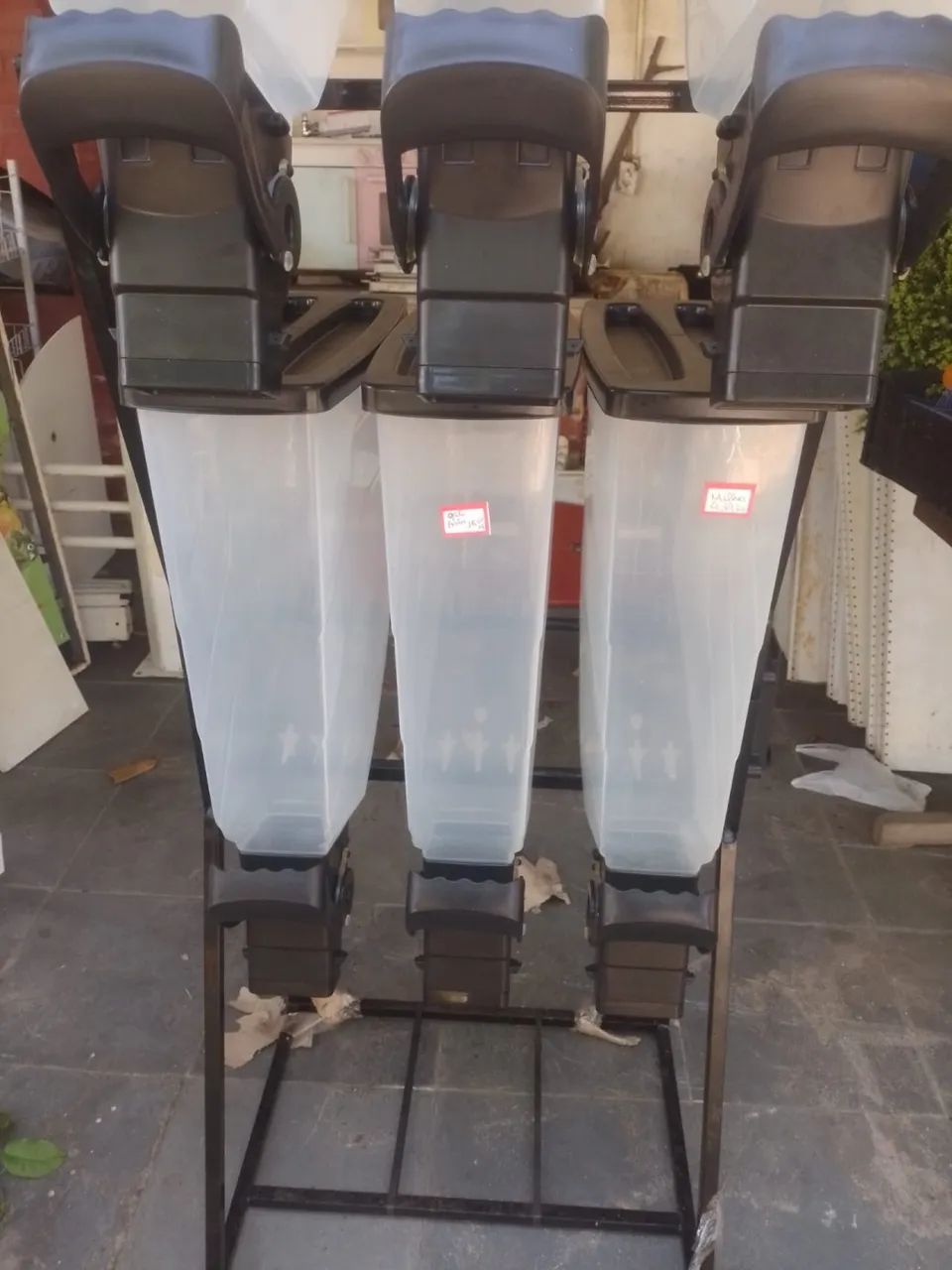 Expositor de racao 