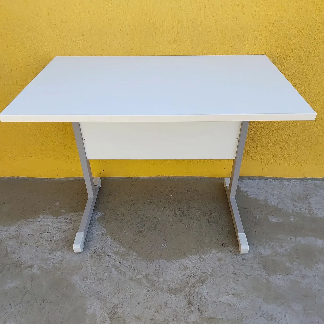 Mesa escritório branca 1.00x60cm - Foto 3