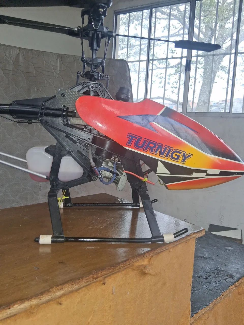 Helicóptero kyosho Nexus 30 - Foto 2