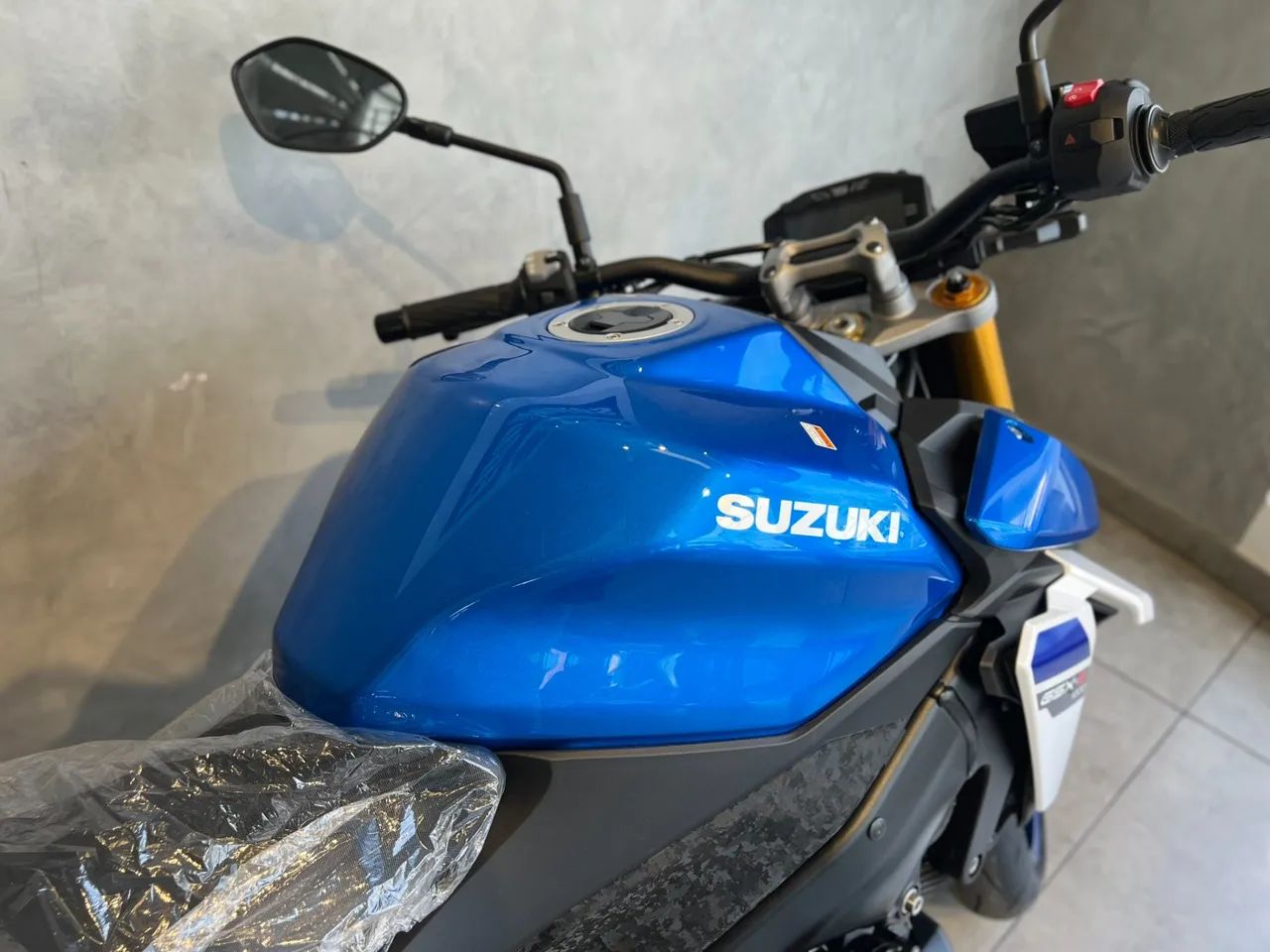 Suzuki 1000 - Foto 5