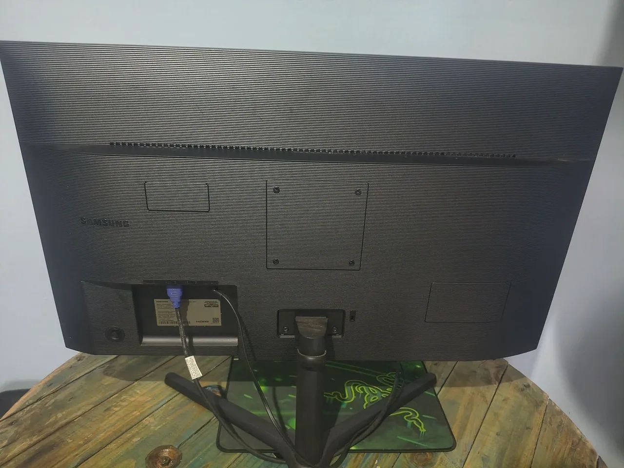Monitor Samsung Essential S3 32", FHD, 75Hz, IPS, FreeSync, DP e HDMI - Foto 3