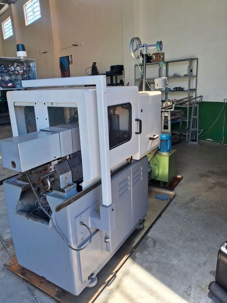 Torno automático  - Foto 5