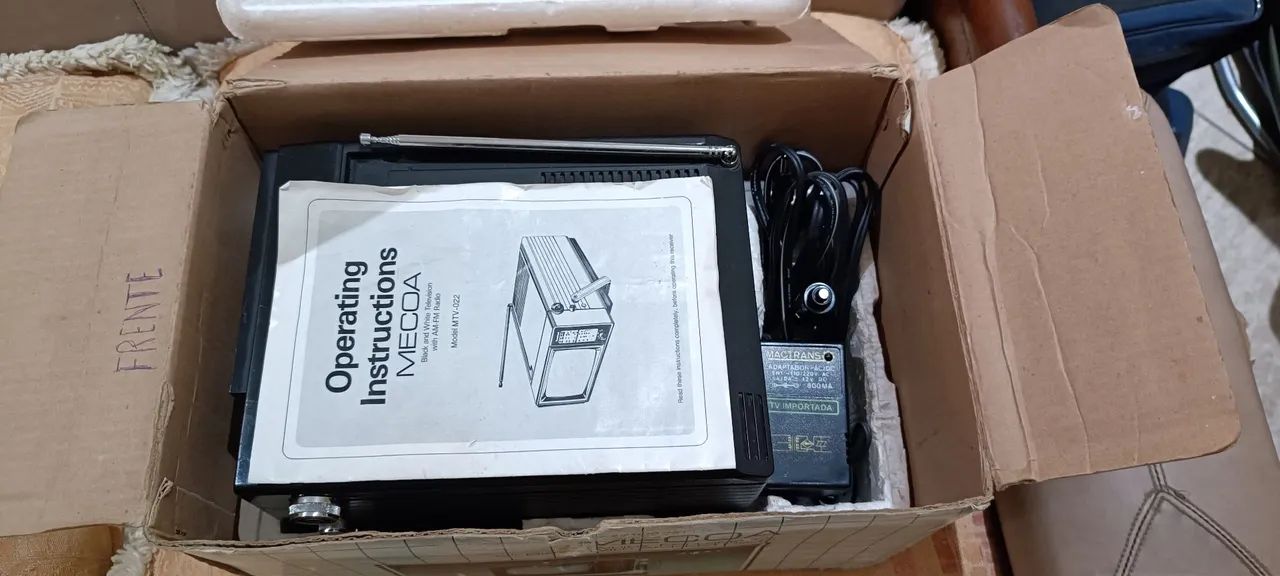 Mini Tv Antiga Portátil 5` Polegadas Mecoa (com modulador RF) - Foto 5