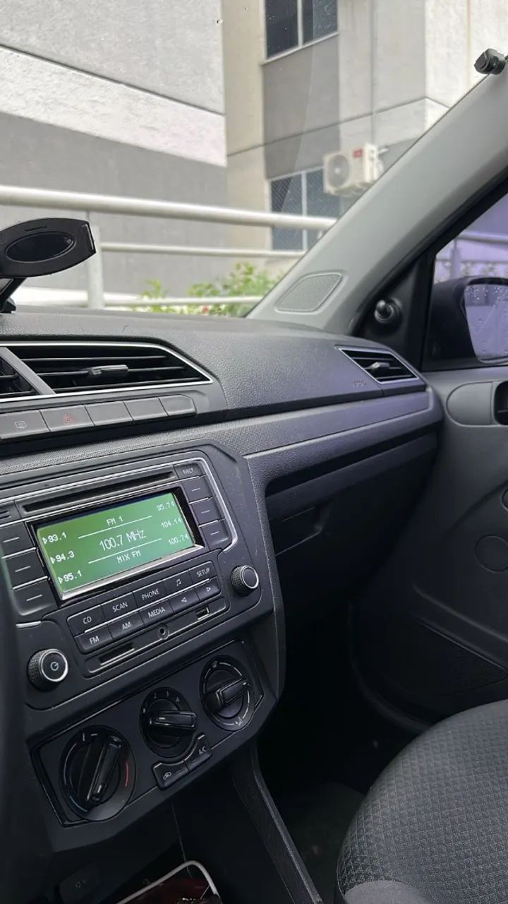 Volkswagen Voyage 2021 photo 4