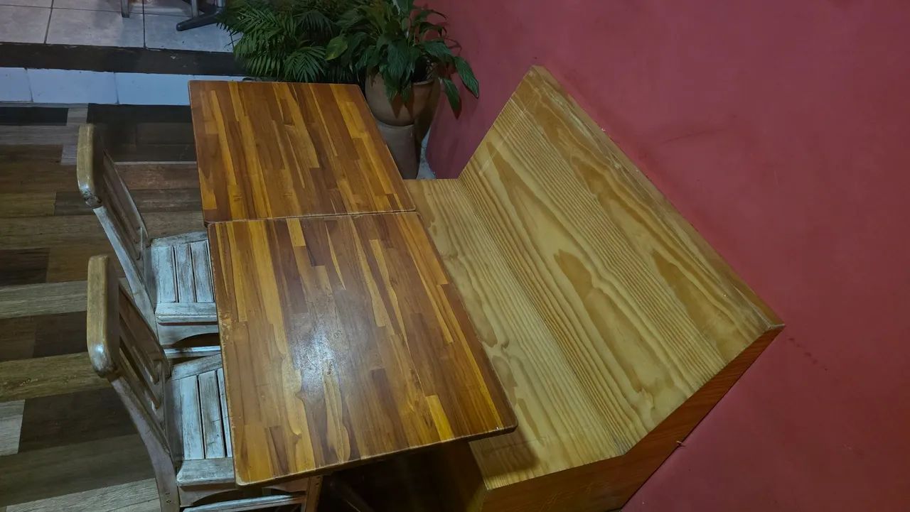 Conjunto Banco Alemão + 2 mesas + 2 caderas