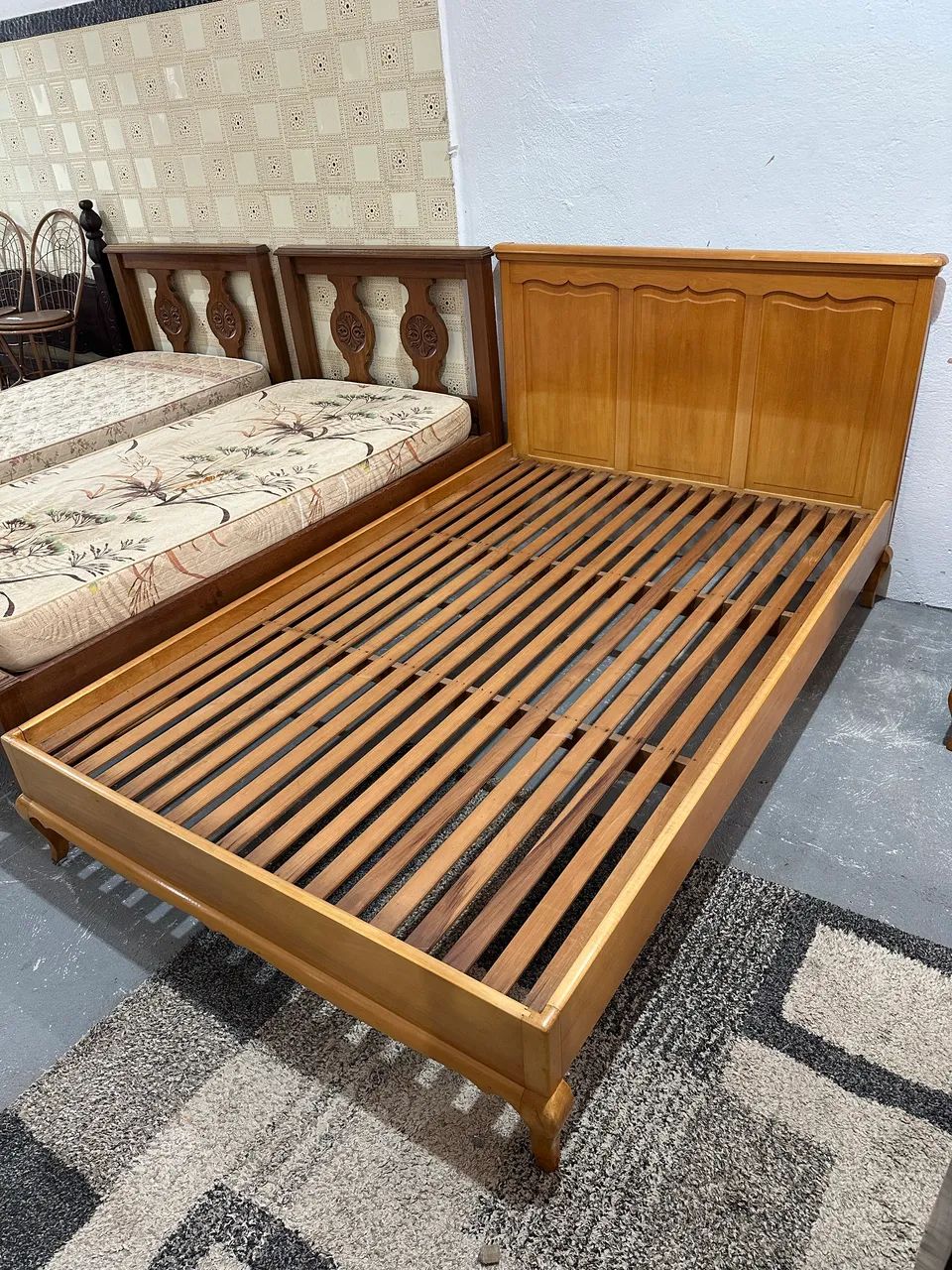Cama viúva de madeira  - Foto 4
