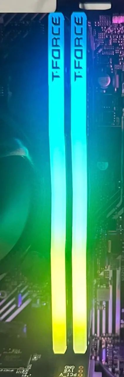 2 MEMÓRIAS DDR 4 T - FORCE RGB - Foto 3
